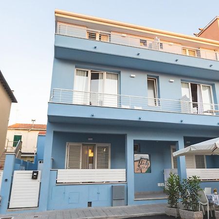 Via Siena 4 - Suites & Rooms Marina di Cecina Exterior photo